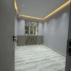 Eyesinden 11 mikrayon 3 komnat