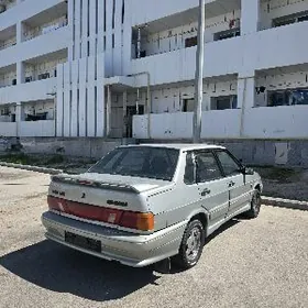 Lada 2115 2004