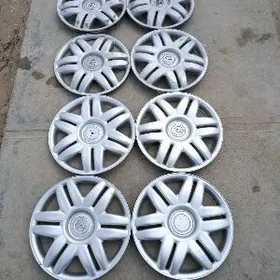 Babiçka radnoý kalpak