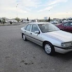 Opel Vectra 1990