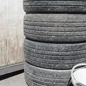 MICHELIN TEKER 215 55 17