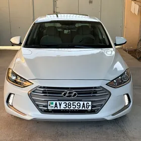 Hyundai Elantra 2018