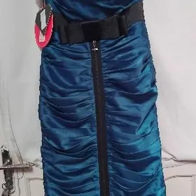 Платье вечернее.