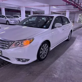 Toyota Avalon 2011