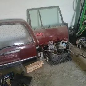 omega yzky furgon gapy