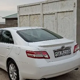 Toyota Camry 2010