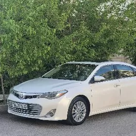 Toyota Avalon 2013