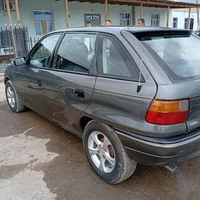 Opel Astra 1993