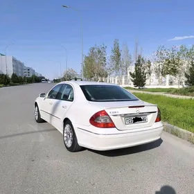 Mercedes-Benz E350 2006