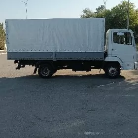 Mitsubishi Canter 1989