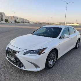 Lexus ES 350 2019