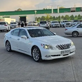 Lexus LS 460 2008