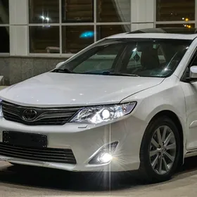 Toyota Camry 2012