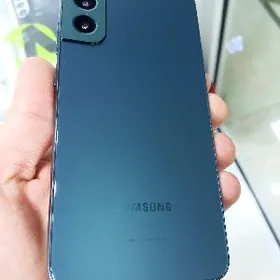 Samsung Galaxy S22 +