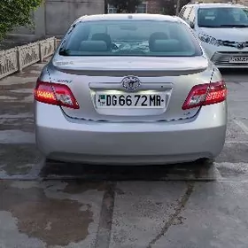 Toyota Camry 2010