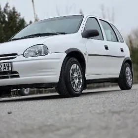Opel Corsa 1996