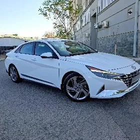 Hyundai Elantra 2021