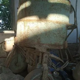 Ot üwelýän maşyn