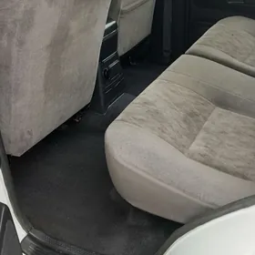 Nissan Pathfinder 2000