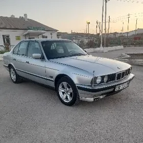 BMW 535 1990