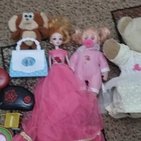 ИГРУШКИ   ДЛЯ  ДЕТЕЙ