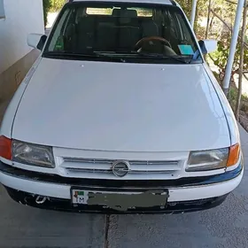 Opel Astra 1993