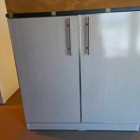 şkaf köwüş goyulyan