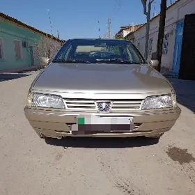 Peugeot 405 2006