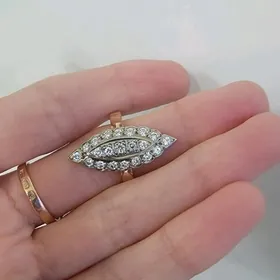 gyzyl satlyk yuzuk gadym