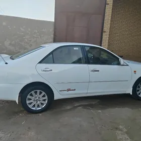 Toyota Camry 2003
