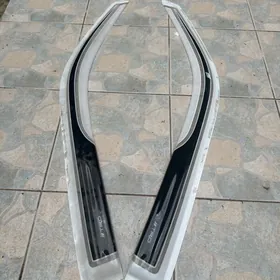 Ветровики TRD для Toyota