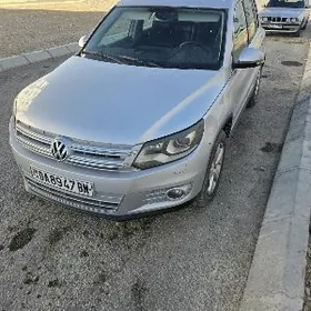 Volkswagen Tiguan 2012