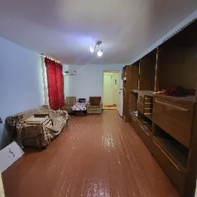 30мкрн! 1 ком!