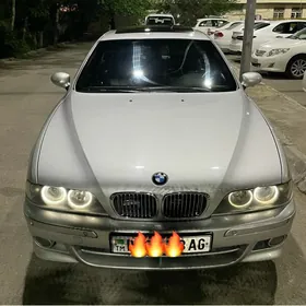 BMW E39 2001