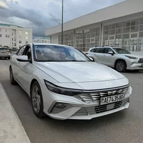 Hyundai Elantra 2025