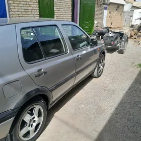 Volkswagen Golf 1993