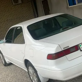 Toyota Camry 1998