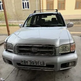 Nissan Pathfinder 2003