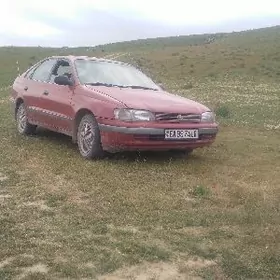 Toyota Carina 1994