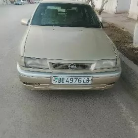 Opel Vectra 1992
