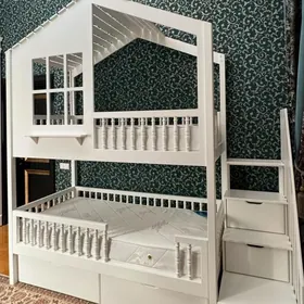 Krowat , Кровать