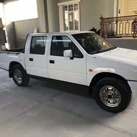 Isuzu Pickup 1994