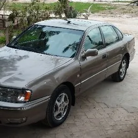 Toyota Avalon 1999