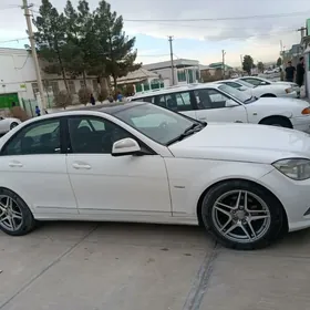 Mercedes-Benz C350 2009