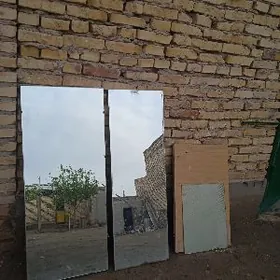 Aýna  ýùz gòrùlýàn