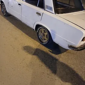 Lada 2104 1980