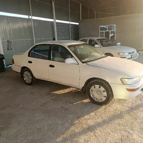 Toyota Corolla 1993