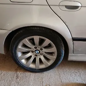 17лик БМВ диска