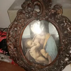 Старинная рамка, картины..