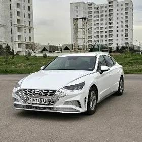 Hyundai Sonata 2022